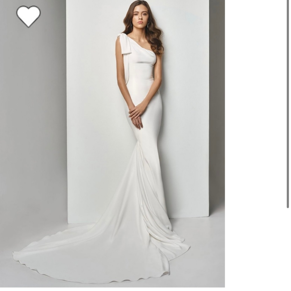 Enzoani "Beautiful Bridal" Wedding Dress